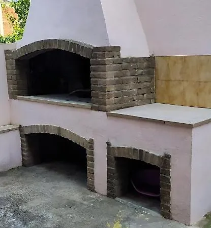 Casa Ferru Apartmán Sestu